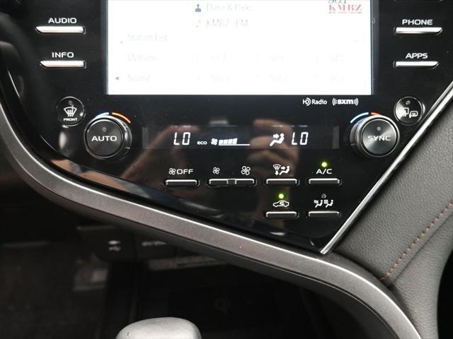 used 2018 Toyota Camry Hybrid car, priced at $18,774