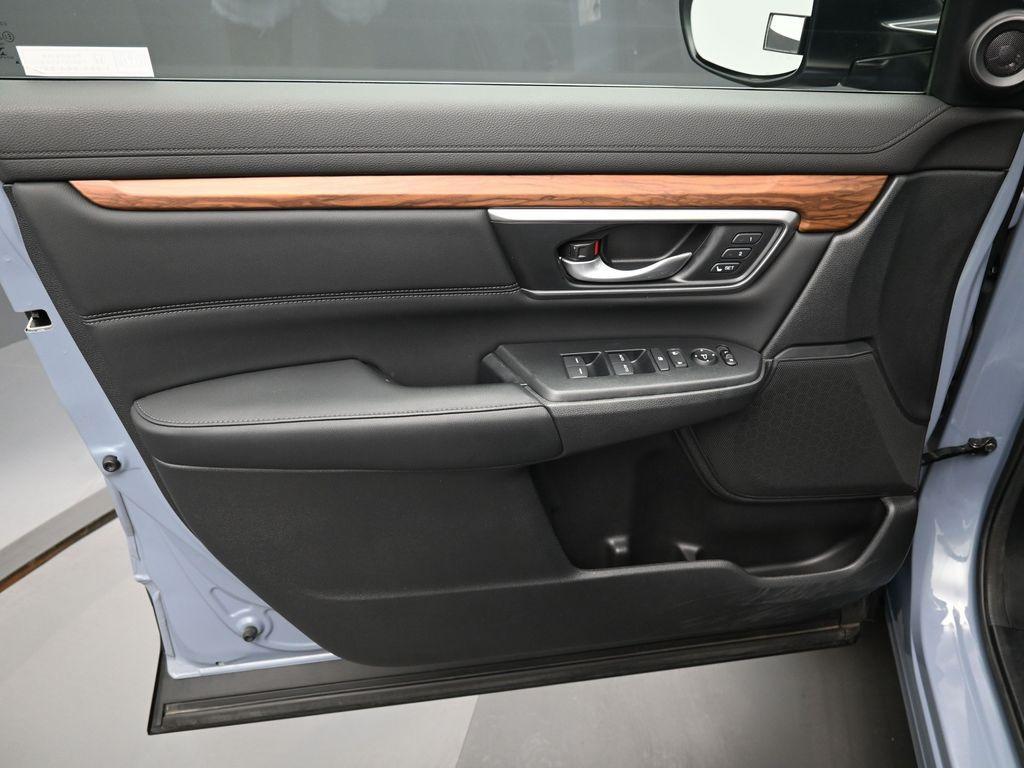 used 2022 Honda CR-V car, priced at $29,993