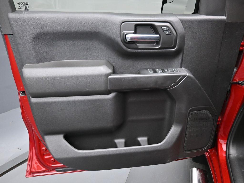 used 2022 Chevrolet Silverado 1500 car, priced at $31,987