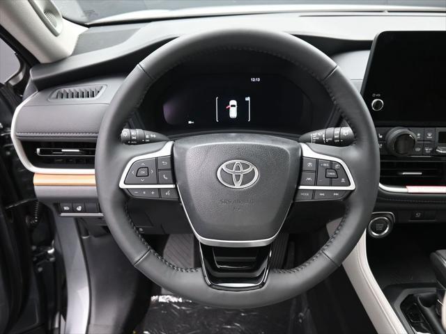 used 2025 Toyota Grand Highlander car, priced at $65,500
