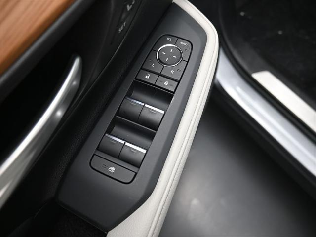 used 2025 Toyota Grand Highlander car, priced at $65,500