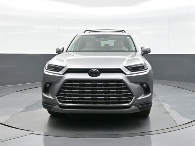 used 2025 Toyota Grand Highlander car, priced at $65,500