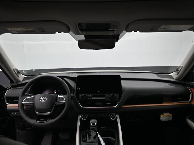 new 2025 Toyota Grand Highlander car, priced at $56,657