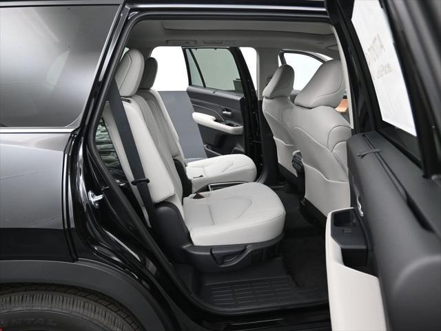new 2025 Toyota Grand Highlander car, priced at $56,657