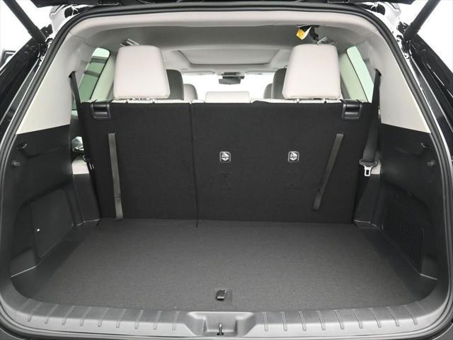 new 2025 Toyota Grand Highlander car, priced at $56,657