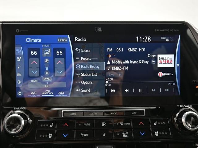 used 2020 Toyota Highlander Hybrid car, priced at $45,977