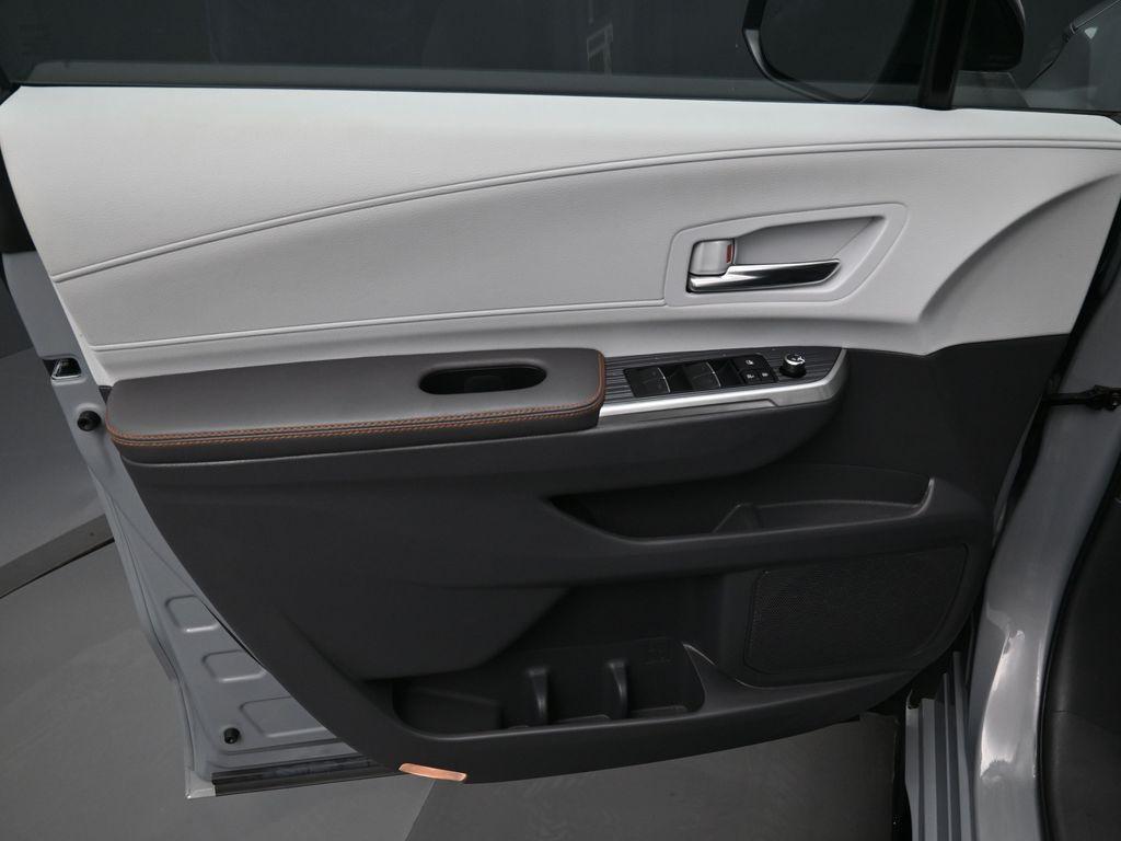 used 2024 Toyota Sienna car, priced at $51,995