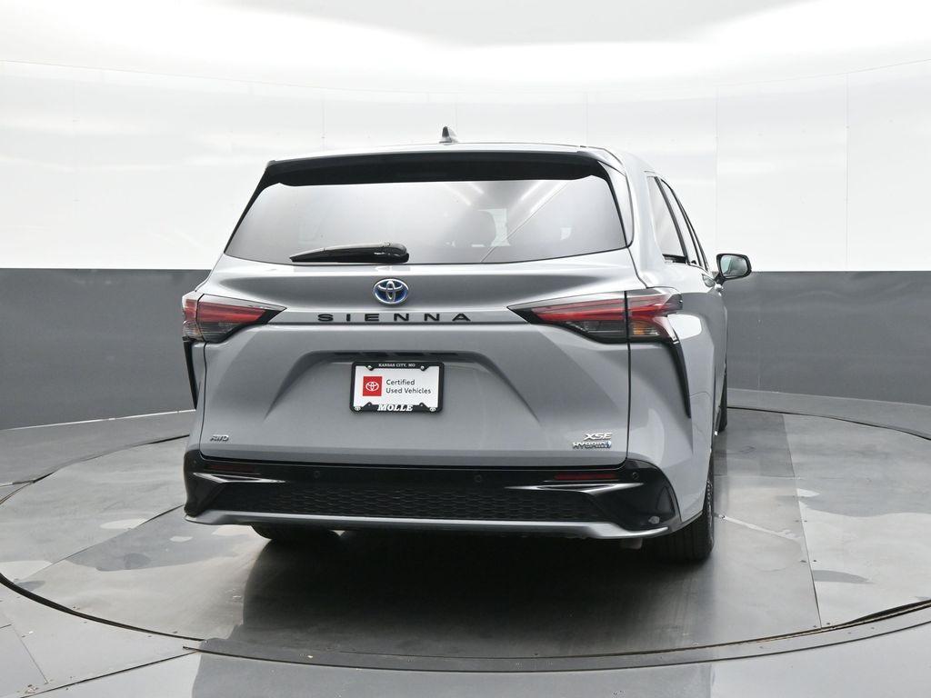 used 2024 Toyota Sienna car, priced at $51,995