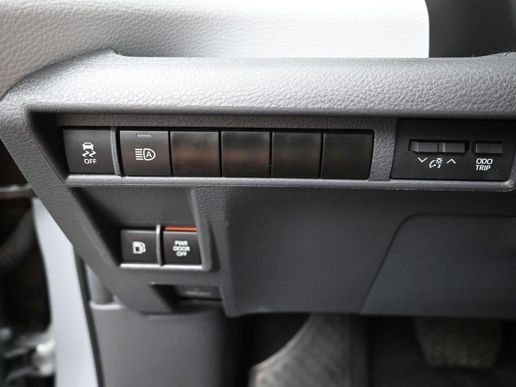used 2024 Toyota Sienna car, priced at $51,995