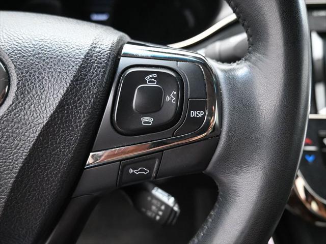 used 2015 Toyota Avalon Hybrid car, priced at $15,000