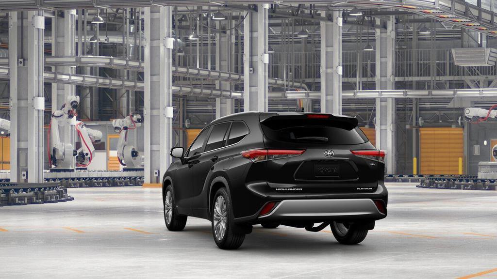new 2025 Toyota Highlander Hybrid car, priced at $56,453