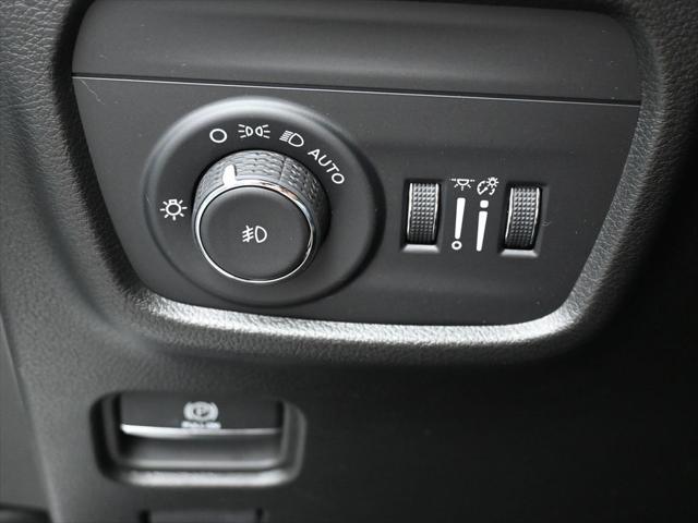 used 2024 Jeep Grand Cherokee car, priced at $40,892