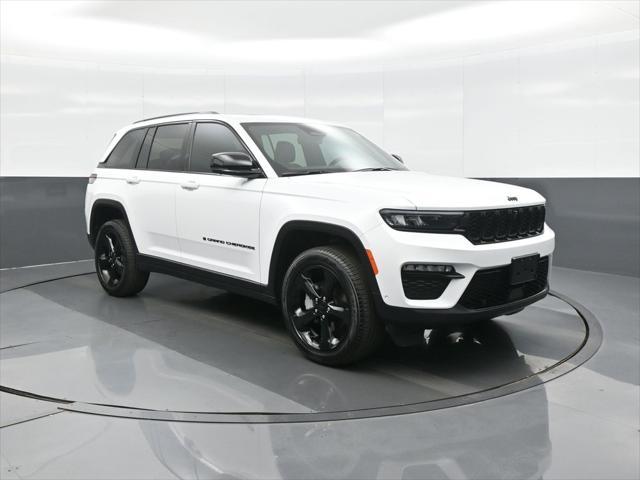 used 2024 Jeep Grand Cherokee car, priced at $40,892