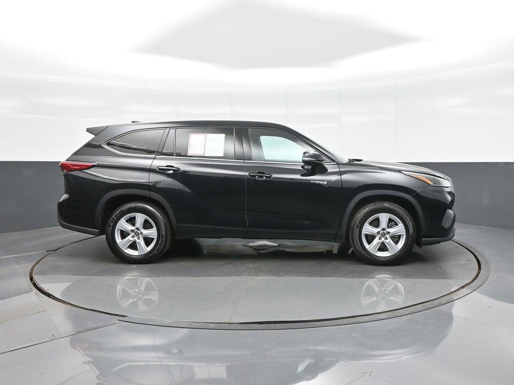 used 2021 Toyota Highlander Hybrid car, priced at $26,343