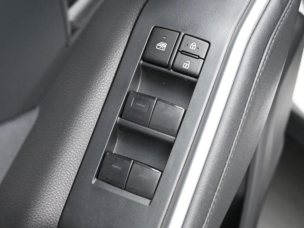 used 2023 Toyota Highlander car, priced at $35,922