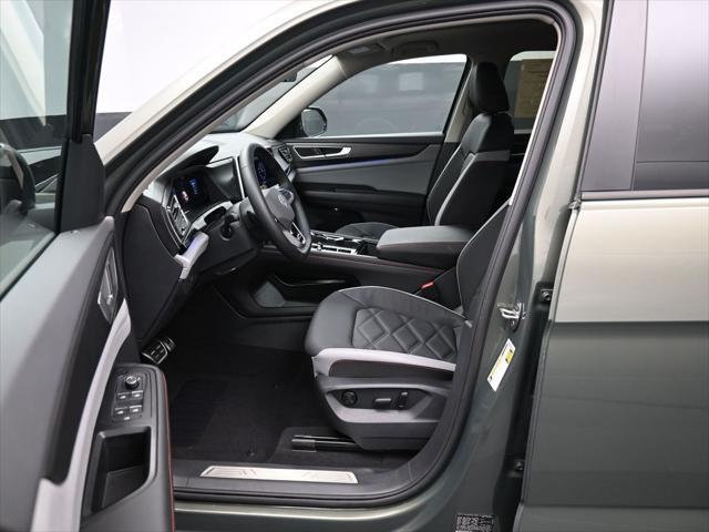 used 2024 Volkswagen Atlas car, priced at $38,994