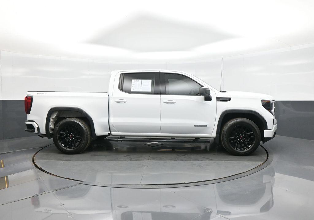 used 2022 GMC Sierra 1500 car, priced at $35,500