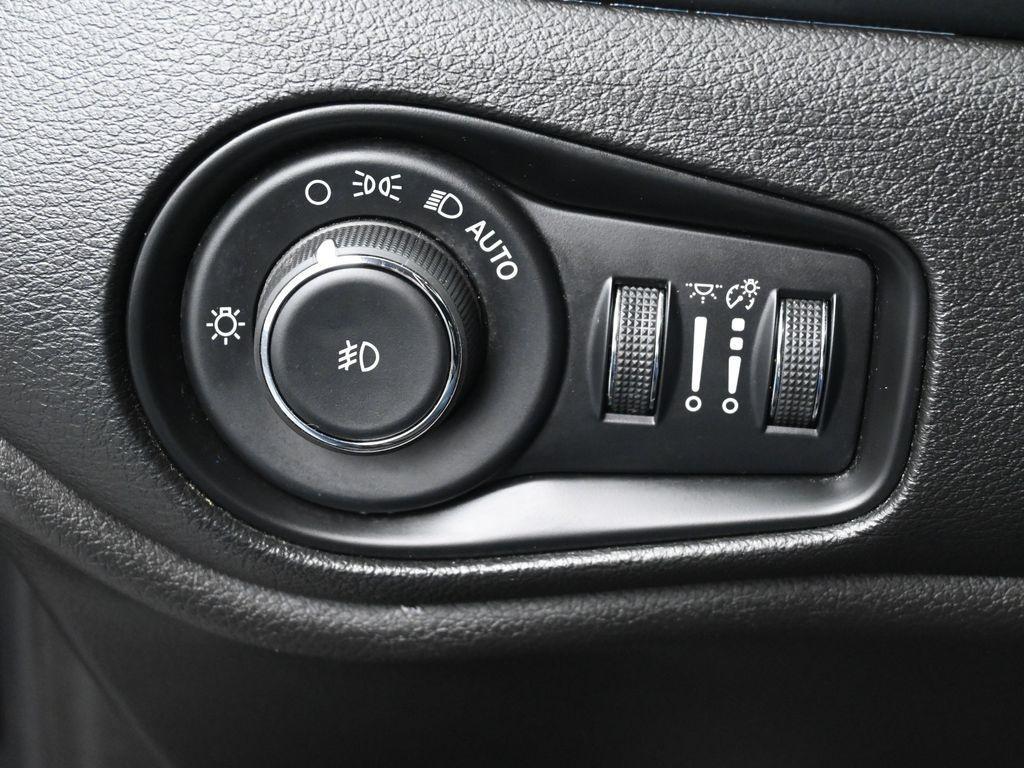 used 2018 Jeep Renegade car, priced at $10,899