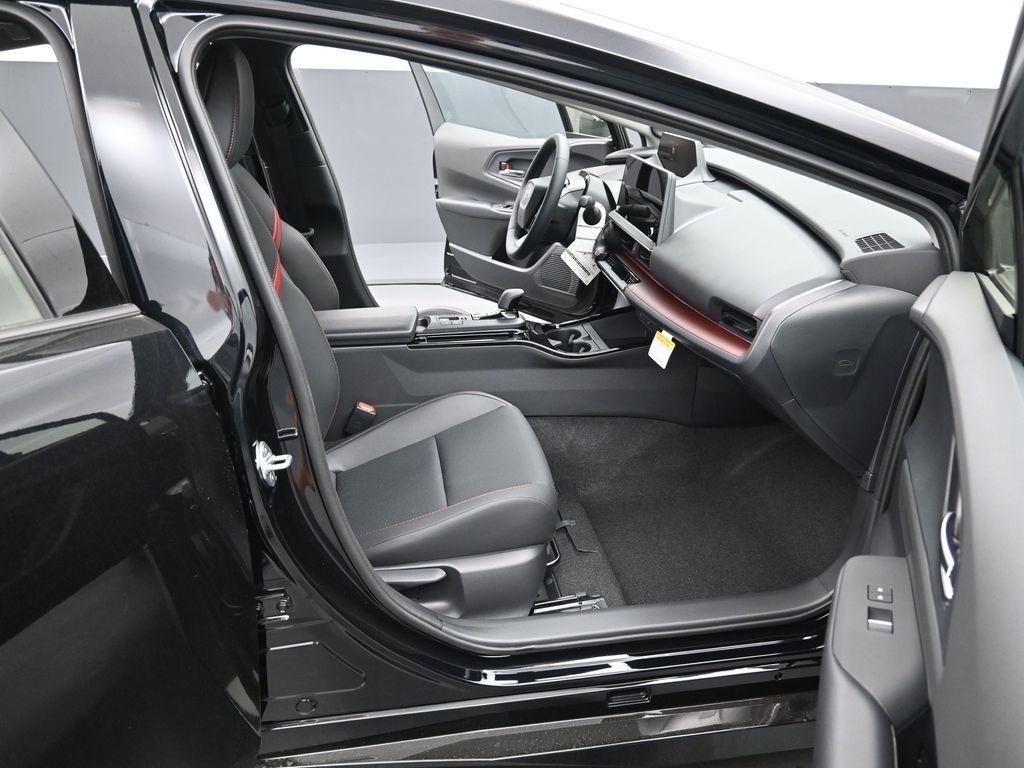 new 2026 Toyota Prius Plug-In Hybrid car, priced at $43,013