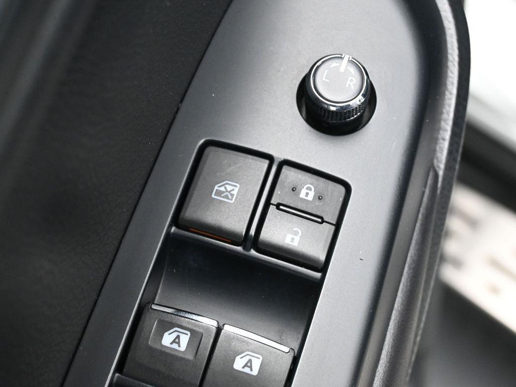 used 2016 Toyota Highlander car, priced at $20,750