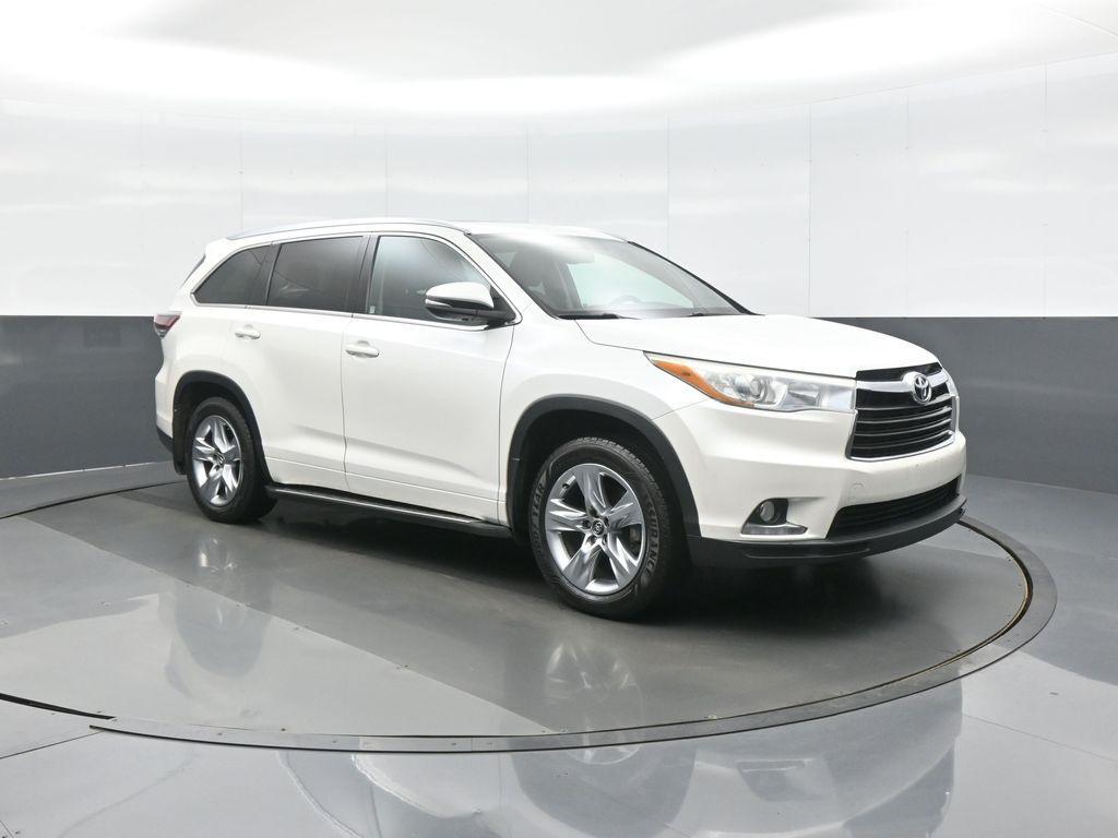 used 2016 Toyota Highlander car, priced at $20,750