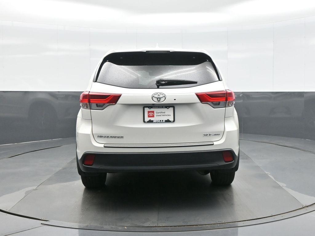 used 2019 Toyota Highlander car, priced at $25,858