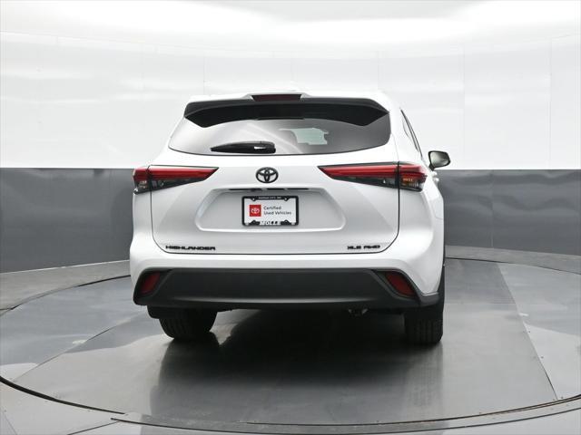 used 2022 Toyota Highlander car, priced at $39,997