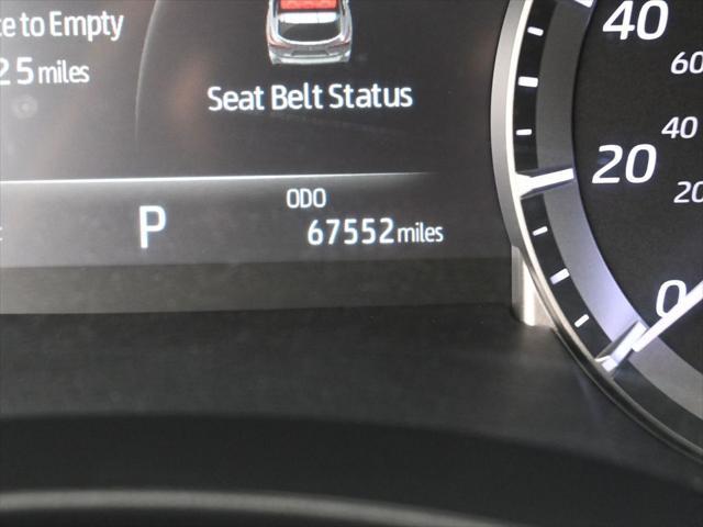 used 2022 Toyota Highlander car, priced at $39,997