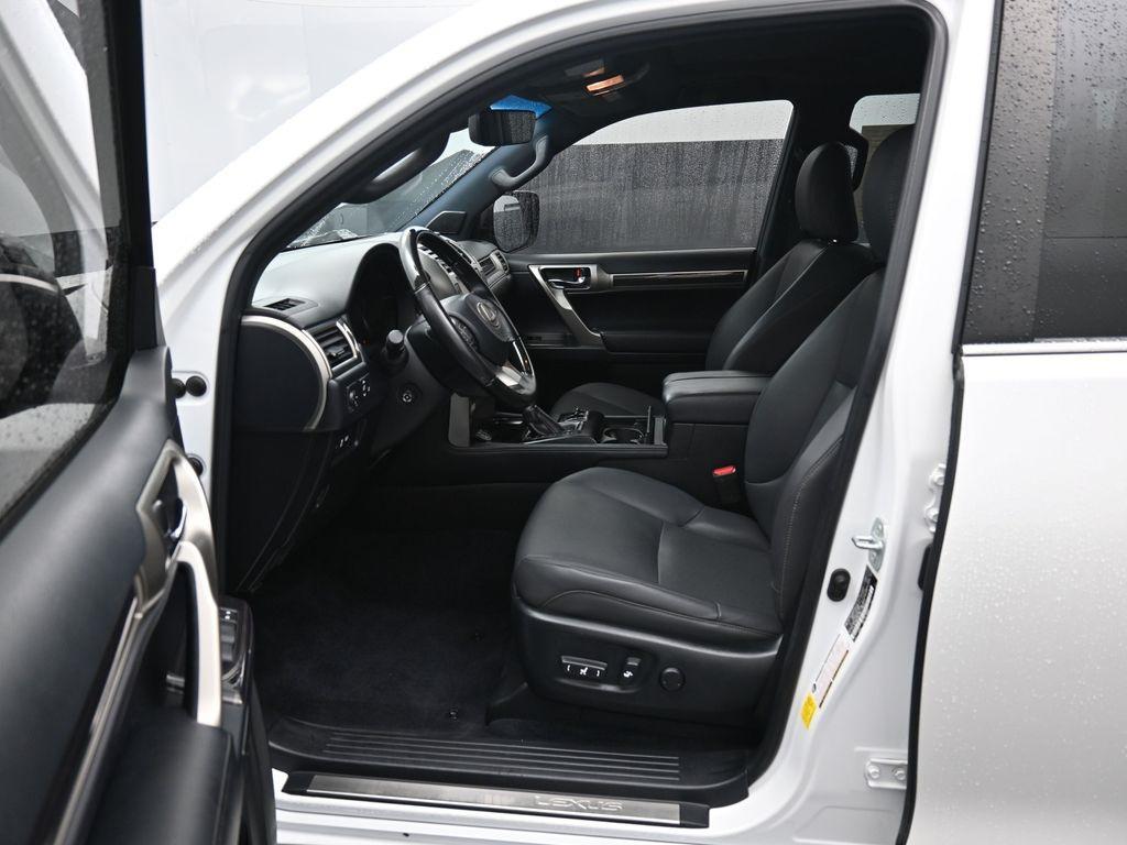 used 2020 Lexus GX 460 car, priced at $41,997