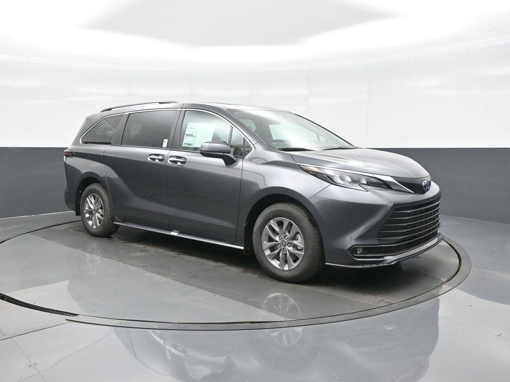 new 2025 Toyota Sienna car, priced at $51,150