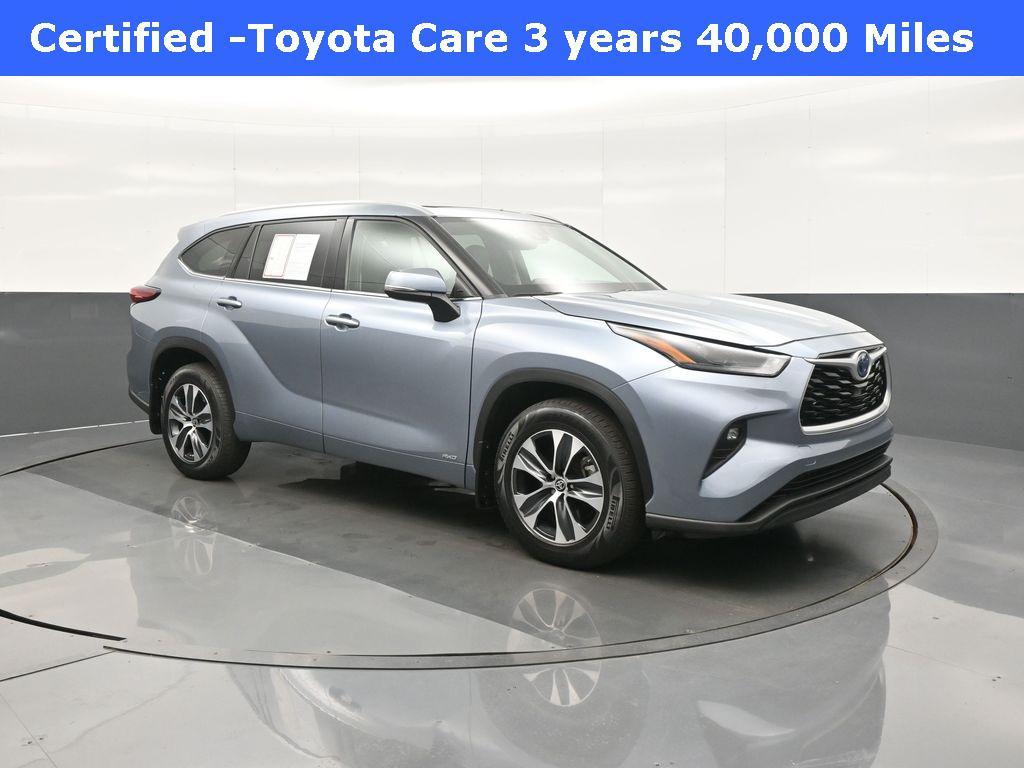 used 2022 Toyota Highlander Hybrid car, priced at $36,935
