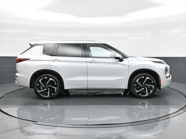 used 2022 Mitsubishi Outlander car, priced at $24,709