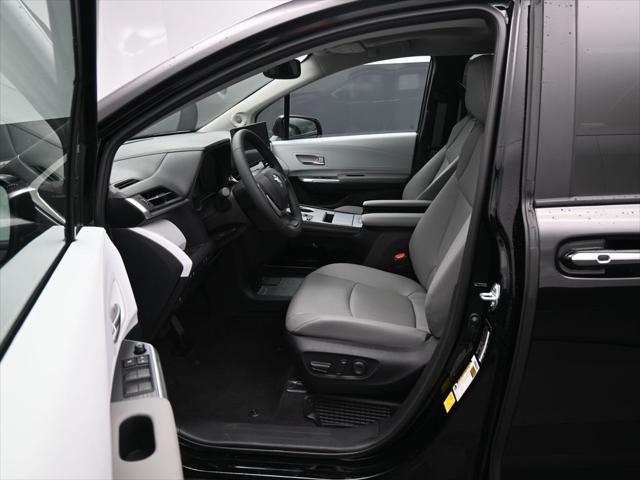 used 2025 Toyota Sienna car, priced at $54,636