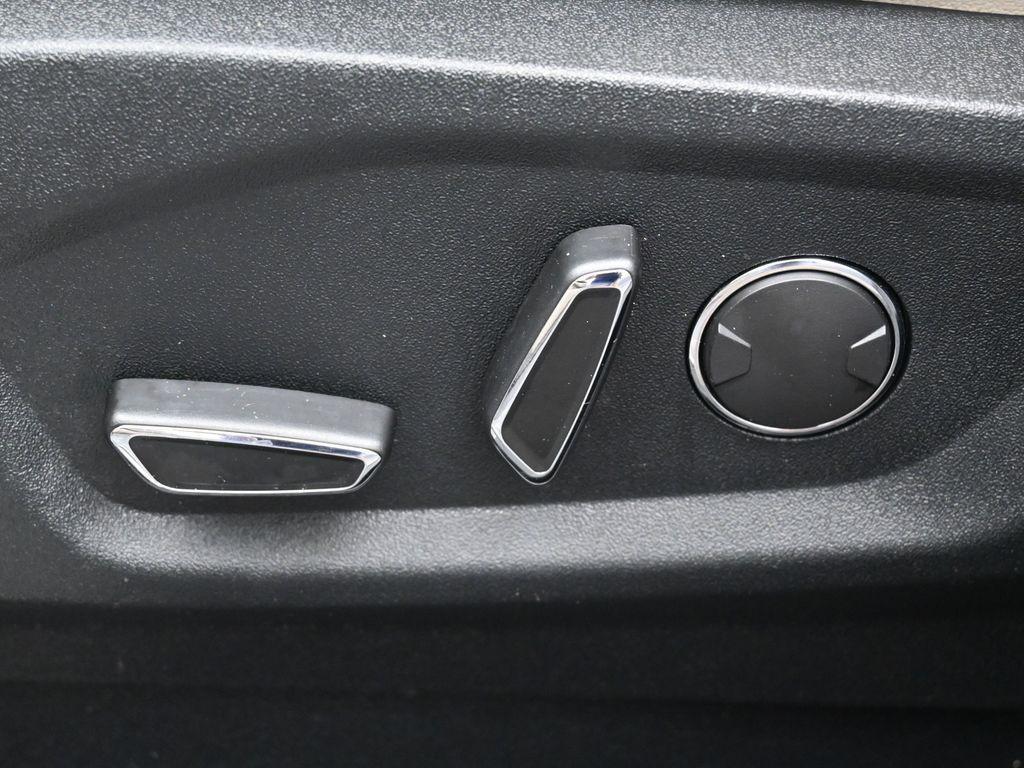 used 2019 Ford Edge car, priced at $17,229
