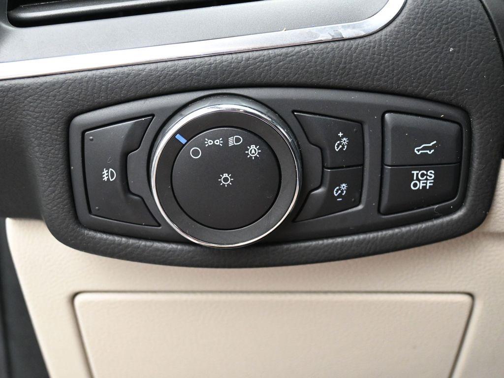 used 2019 Ford Edge car, priced at $17,229