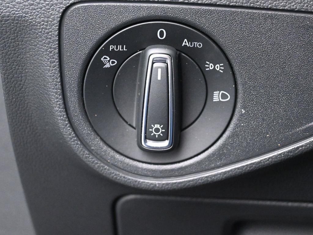 used 2020 Volkswagen Atlas Cross Sport car, priced at $22,975