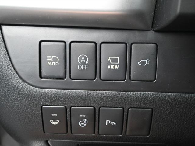 used 2018 Toyota Highlander car, priced at $25,405