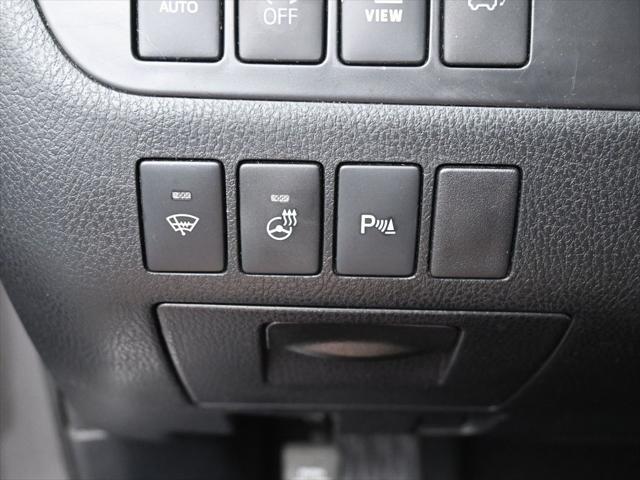 used 2018 Toyota Highlander car, priced at $25,405