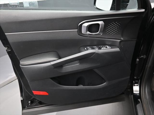 used 2022 Kia Sorento car, priced at $25,480