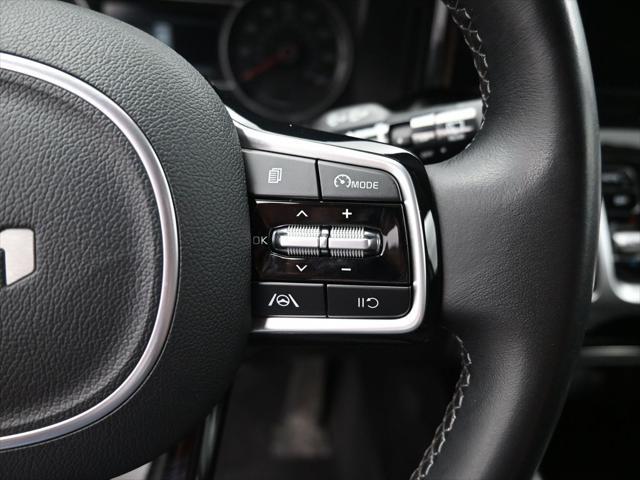 used 2022 Kia Sorento car, priced at $25,480
