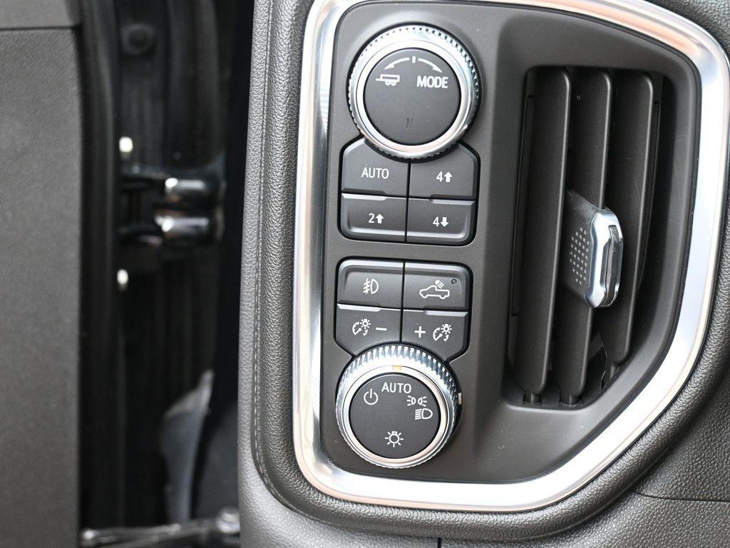 used 2021 GMC Sierra 1500 car, priced at $40,000