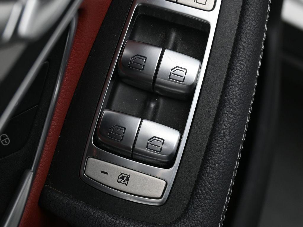 used 2021 Mercedes-Benz GLC 300 car, priced at $28,880