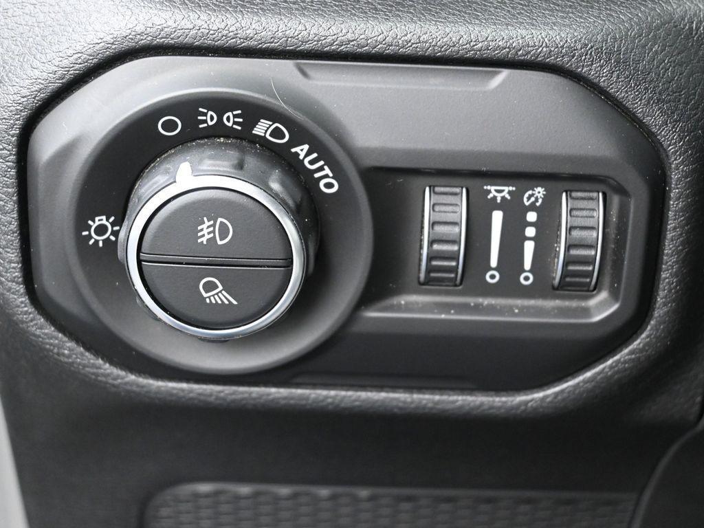 used 2021 Jeep Gladiator car, priced at $31,998