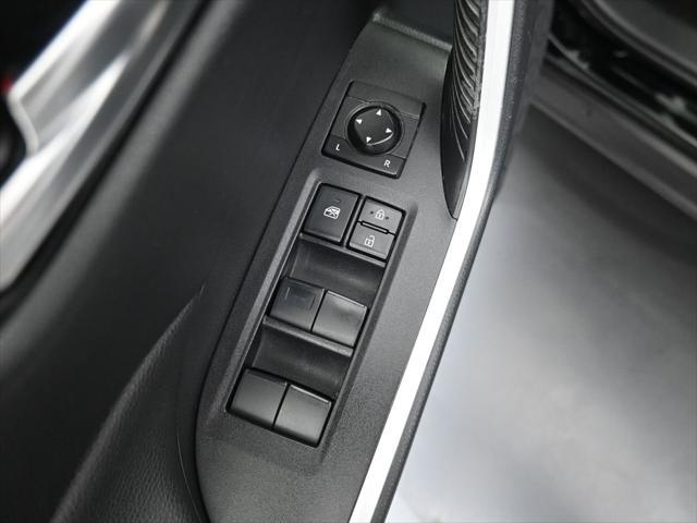 used 2019 Toyota RAV4 car, priced at $26,252