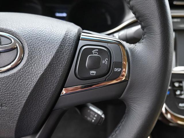 used 2015 Toyota Avalon Hybrid car, priced at $20,706