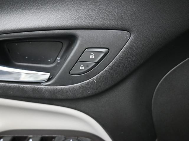 used 2021 Chevrolet Equinox car, priced at $18,999
