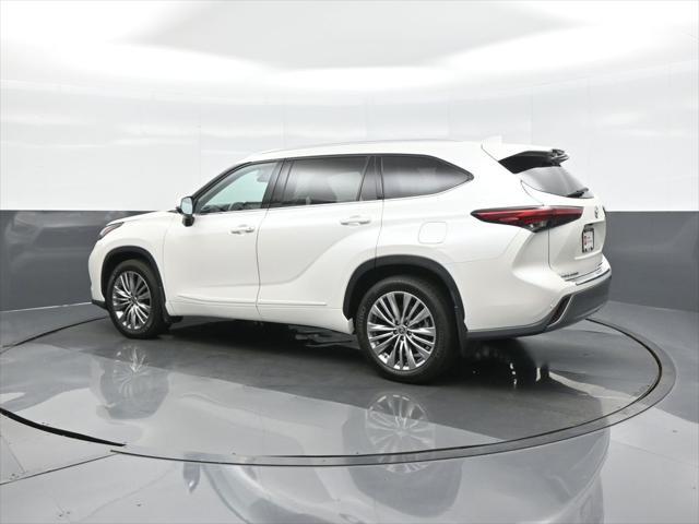 used 2021 Toyota Highlander car, priced at $38,496