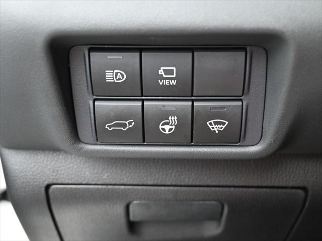 used 2021 Toyota Highlander car, priced at $38,496