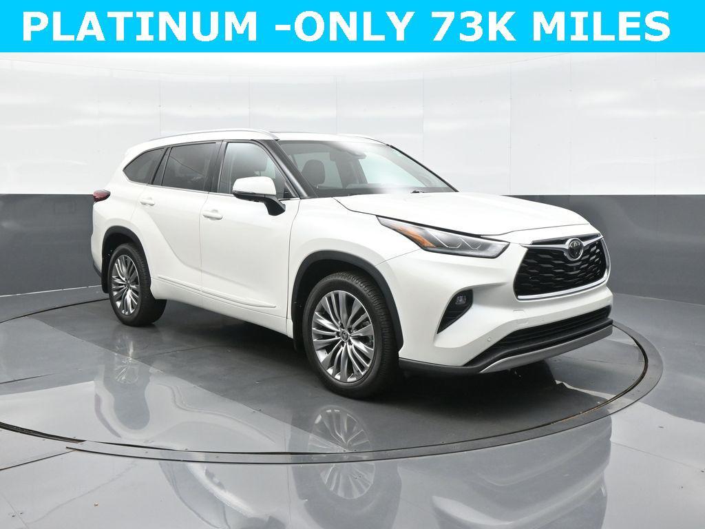 used 2021 Toyota Highlander car, priced at $37,546