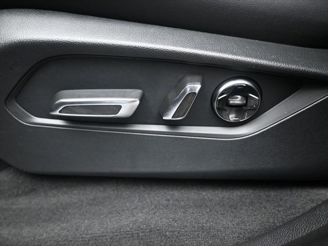 used 2025 Acura MDX car, priced at $69,736